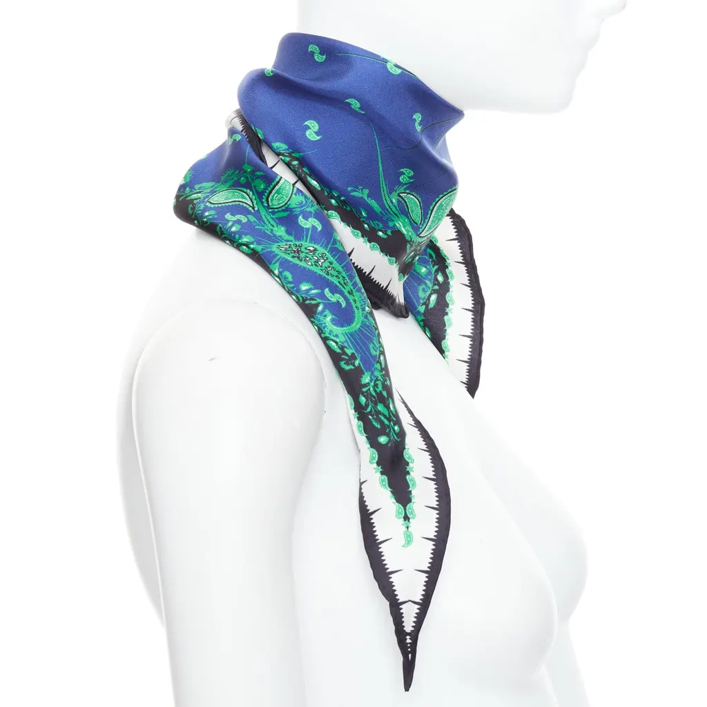 Haider Ackermann Paisley Triangle Scarf Blue Silk Very good - Model View