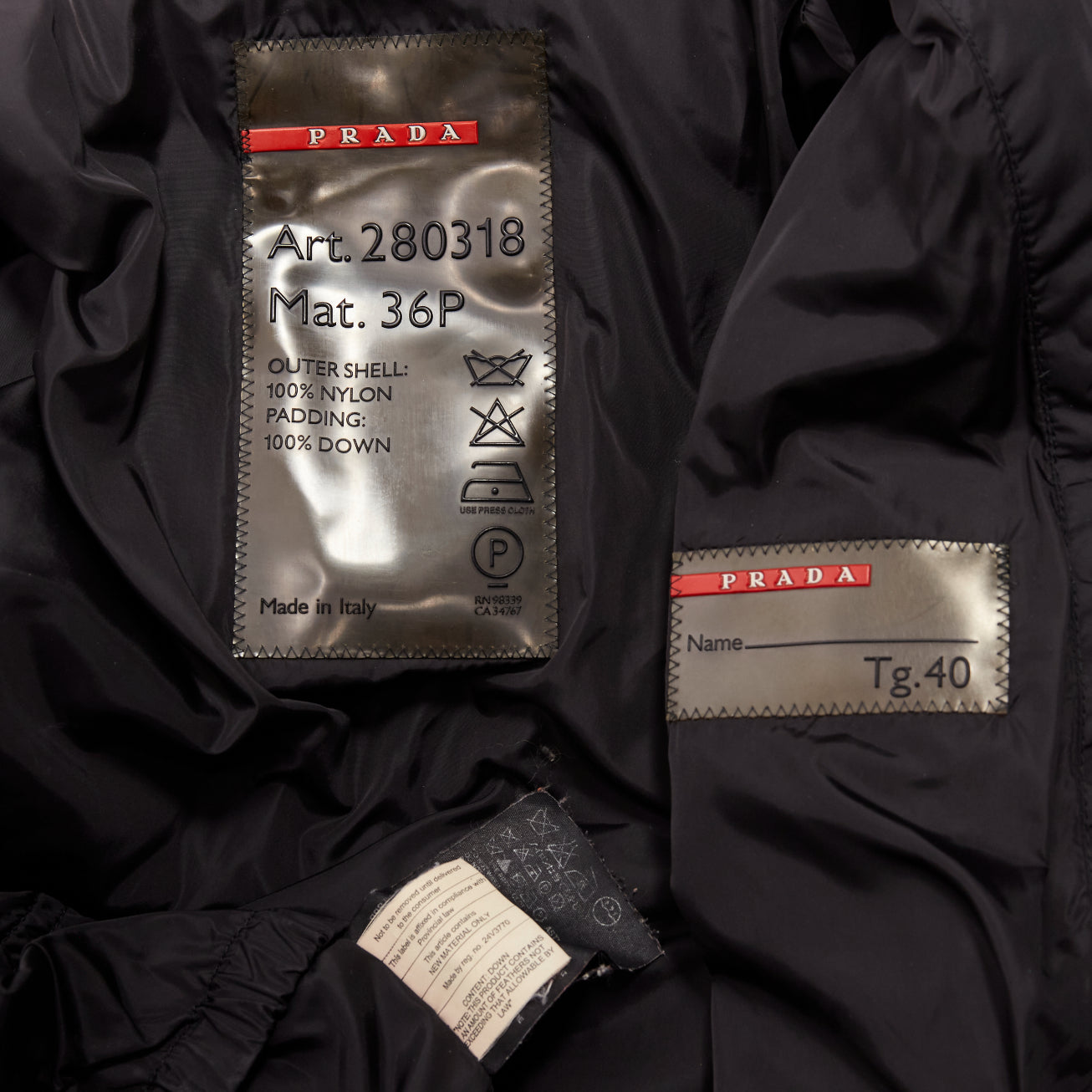 Prada Black Hooded Puffer Jacket - Image 10