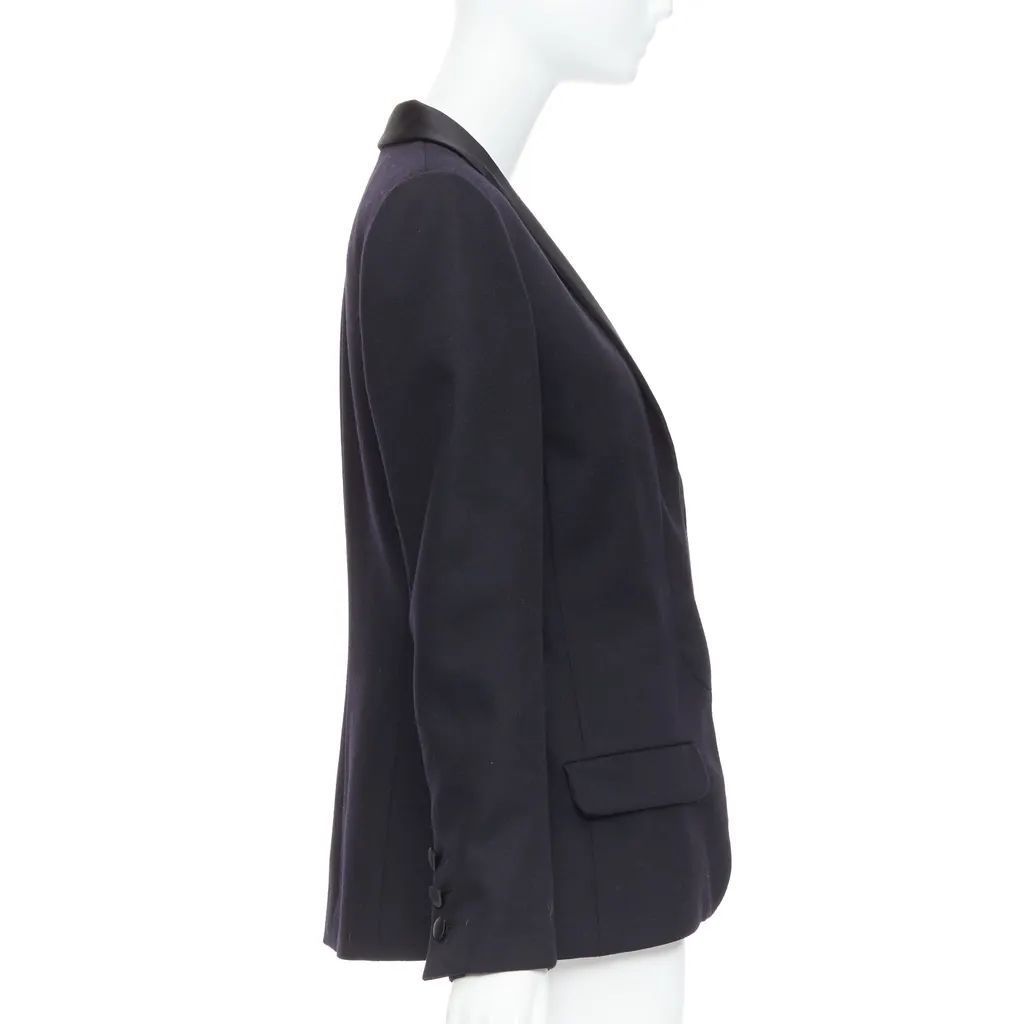 Chanel Wool Tuxedo Blazer Black Wool Never worn, with tag - Model View