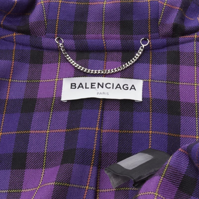 Balenciaga Khaki Toggle Wrap Coat - Image 12