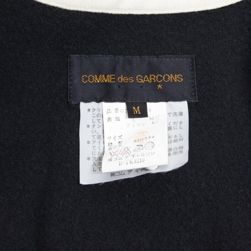 Comme Des Garcons Trimmed Cape Jacket - Image 13