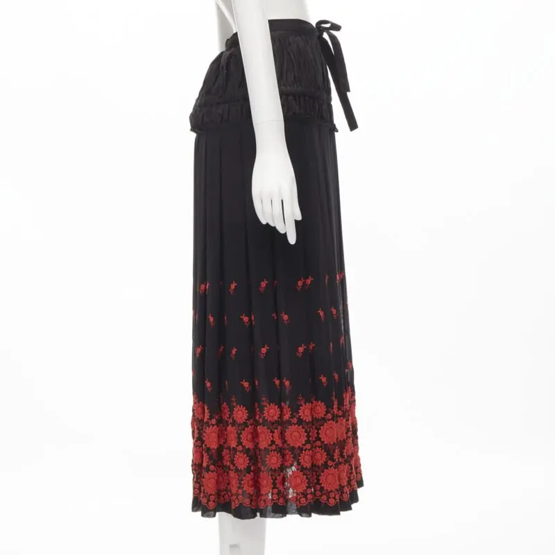 Comme Des Garcons Floral Peplum Skirt Black Polyester Never worn - Model View