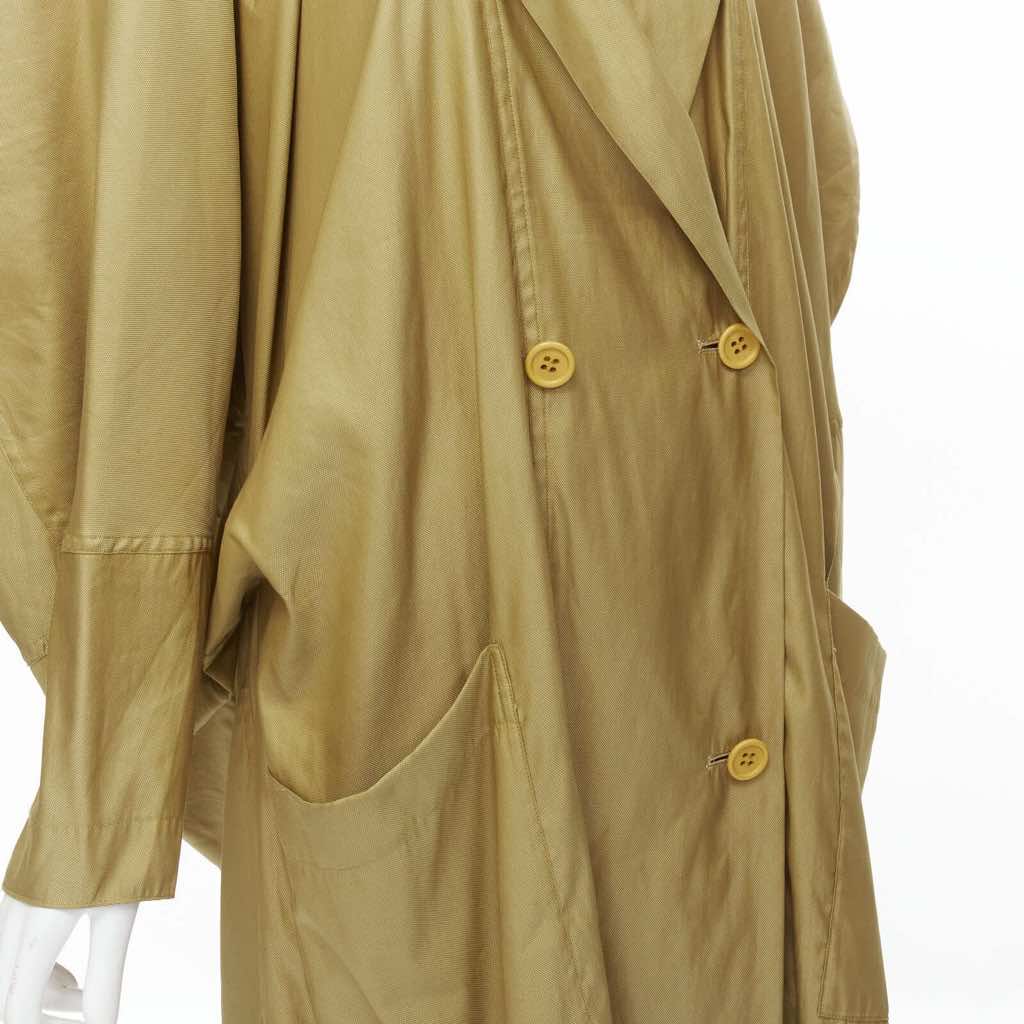 Issey Miyake Gold Parachute Trench Coat - Detail 1