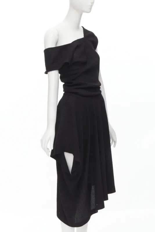 Comme Des Garcons Handkerchief Dress Black Polyester Never worn - Model View