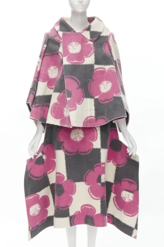 Comme Des Garcons Flat Packed Set Pink Wool Never worn - Front View
