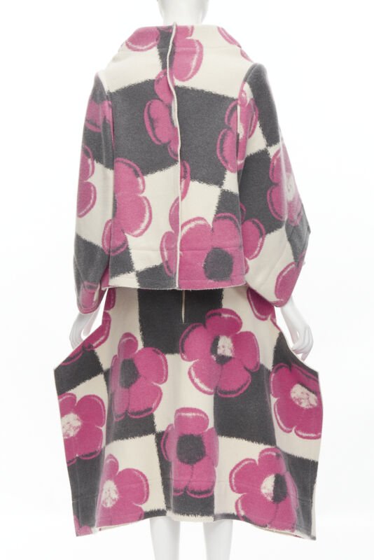 Comme Des Garcons Flat Packed Set - Side view