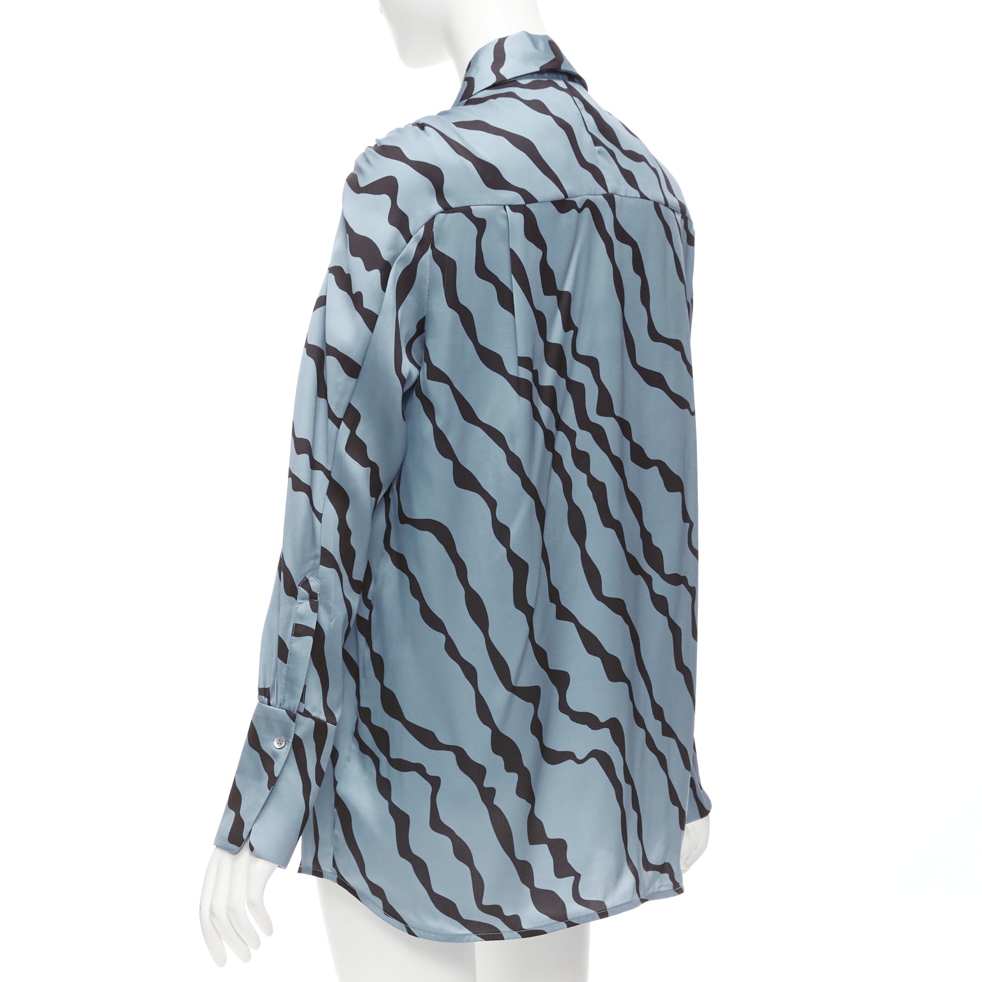 Victoria, Victoria Beckham Stripe Shoulder Shirt - Detail 1