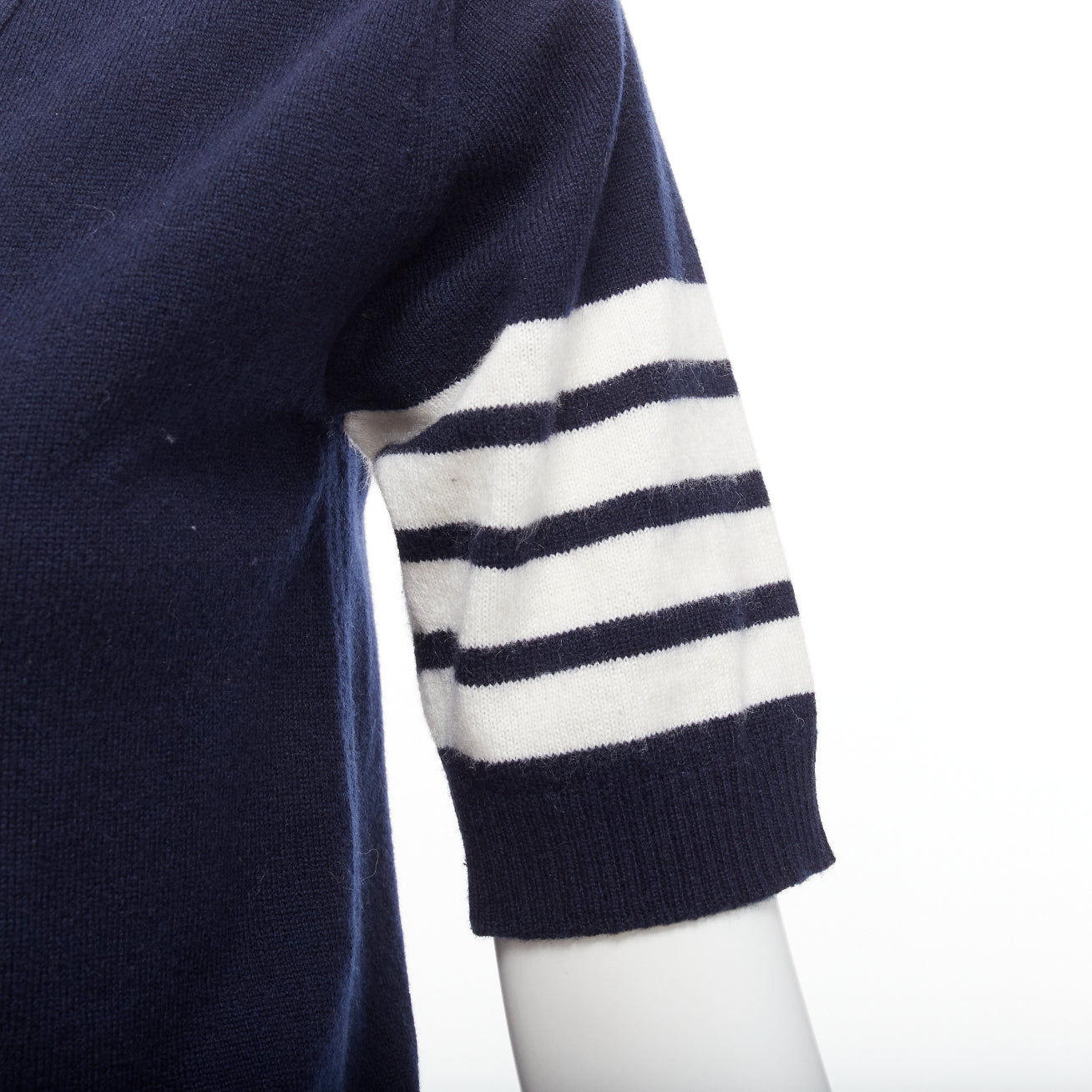 Thom Browne Button Side Cardigan - Image 10