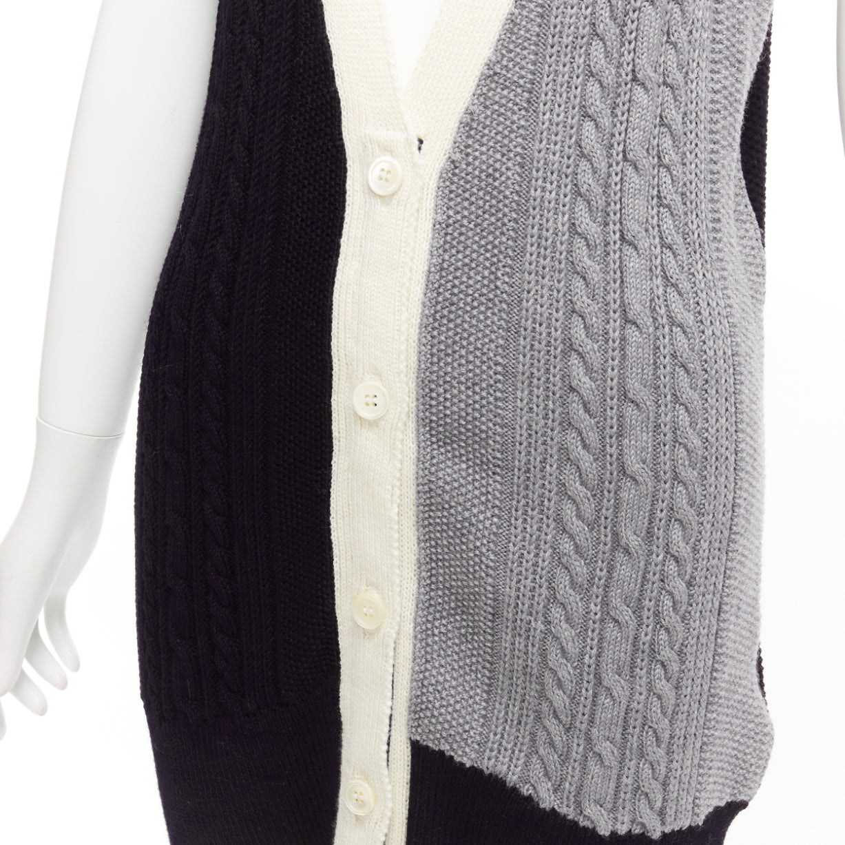 Thom Browne Irish Cable Vest - Image 10