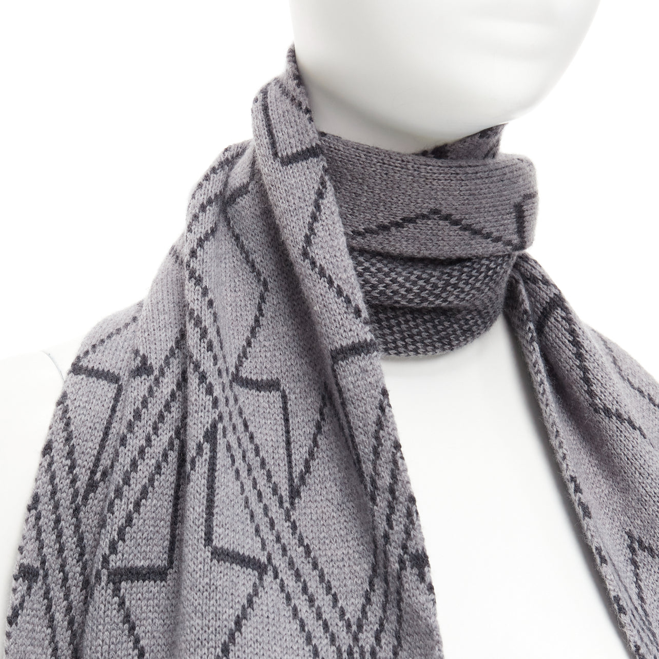 Thom Browne Graphic Star Scarf - Detail 2
