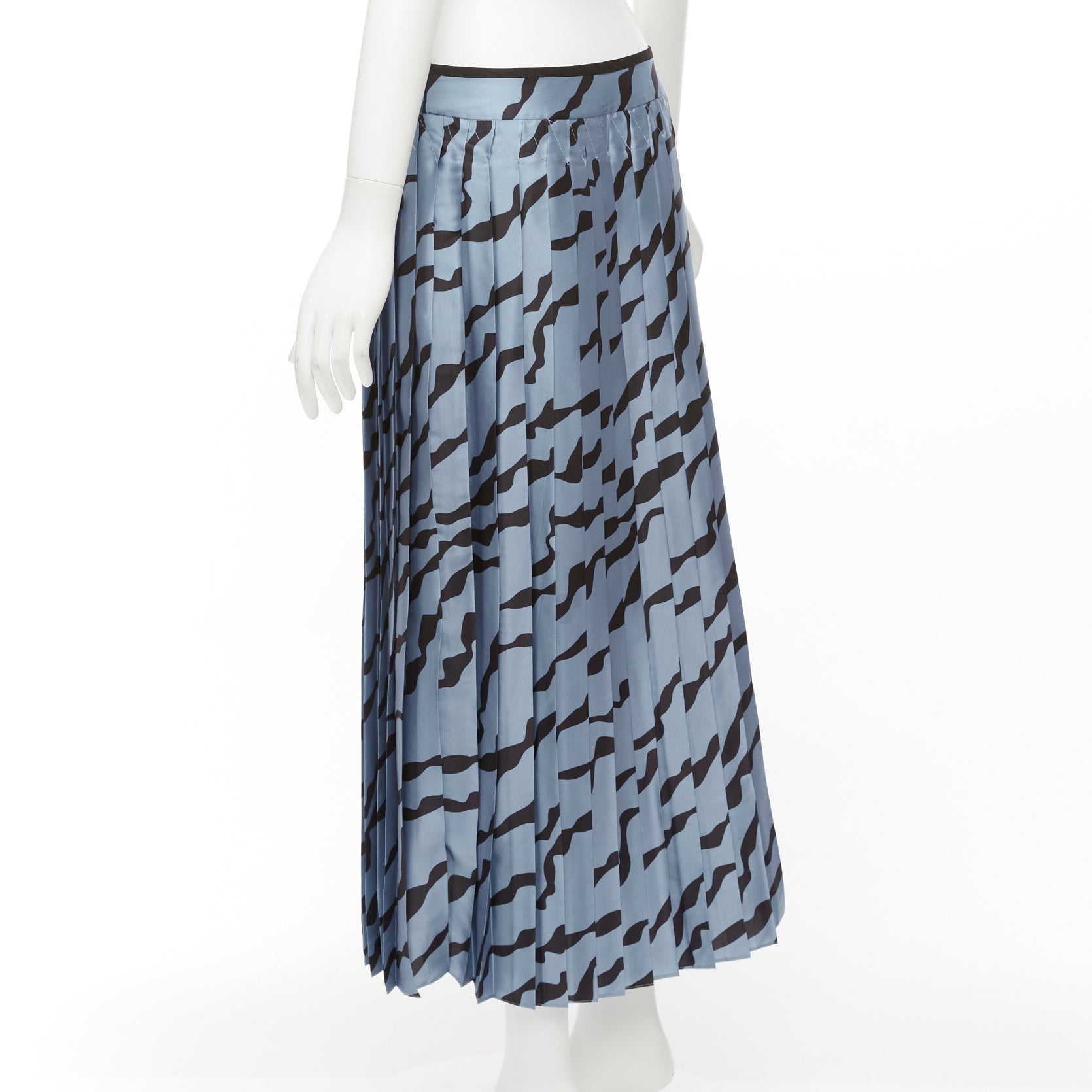 Victoria, Victoria Beckham Diagonal Print Skirt - Detail 1