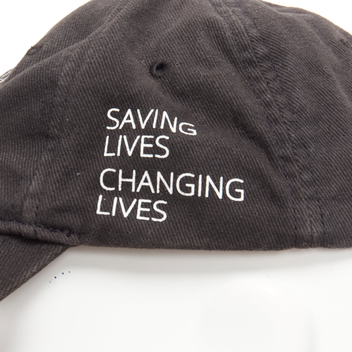 Balenciaga World Food Cap - Detail 1