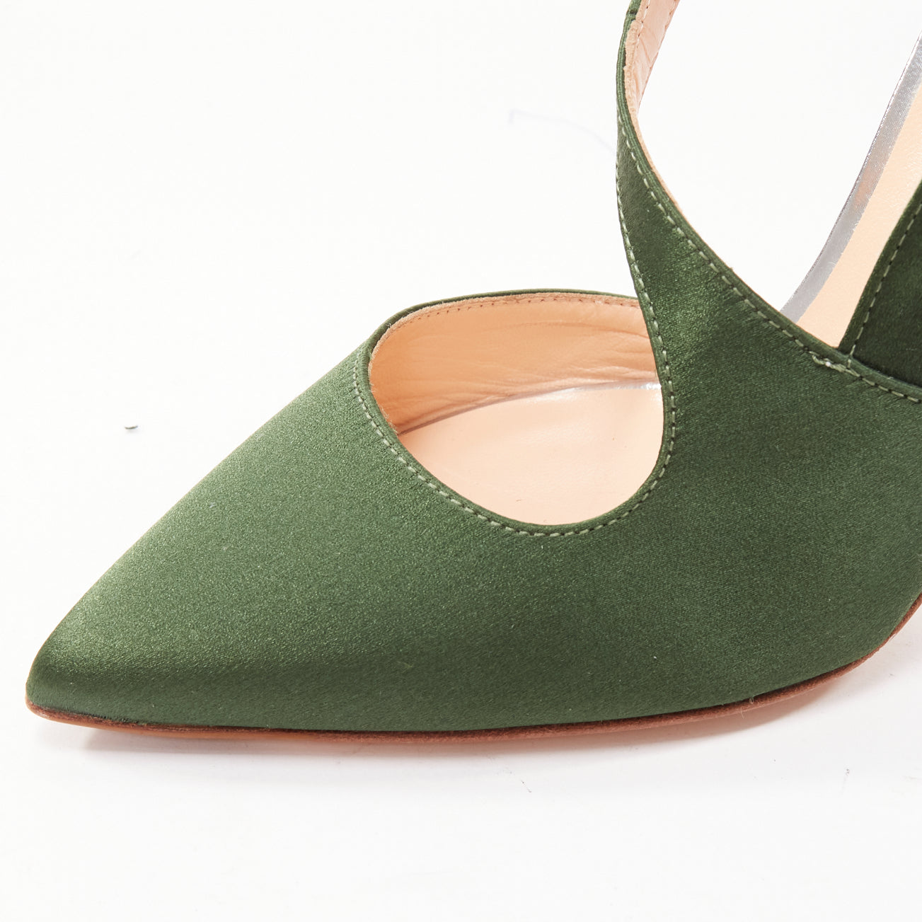 Rupert Sanderson Nanda - Detail 2