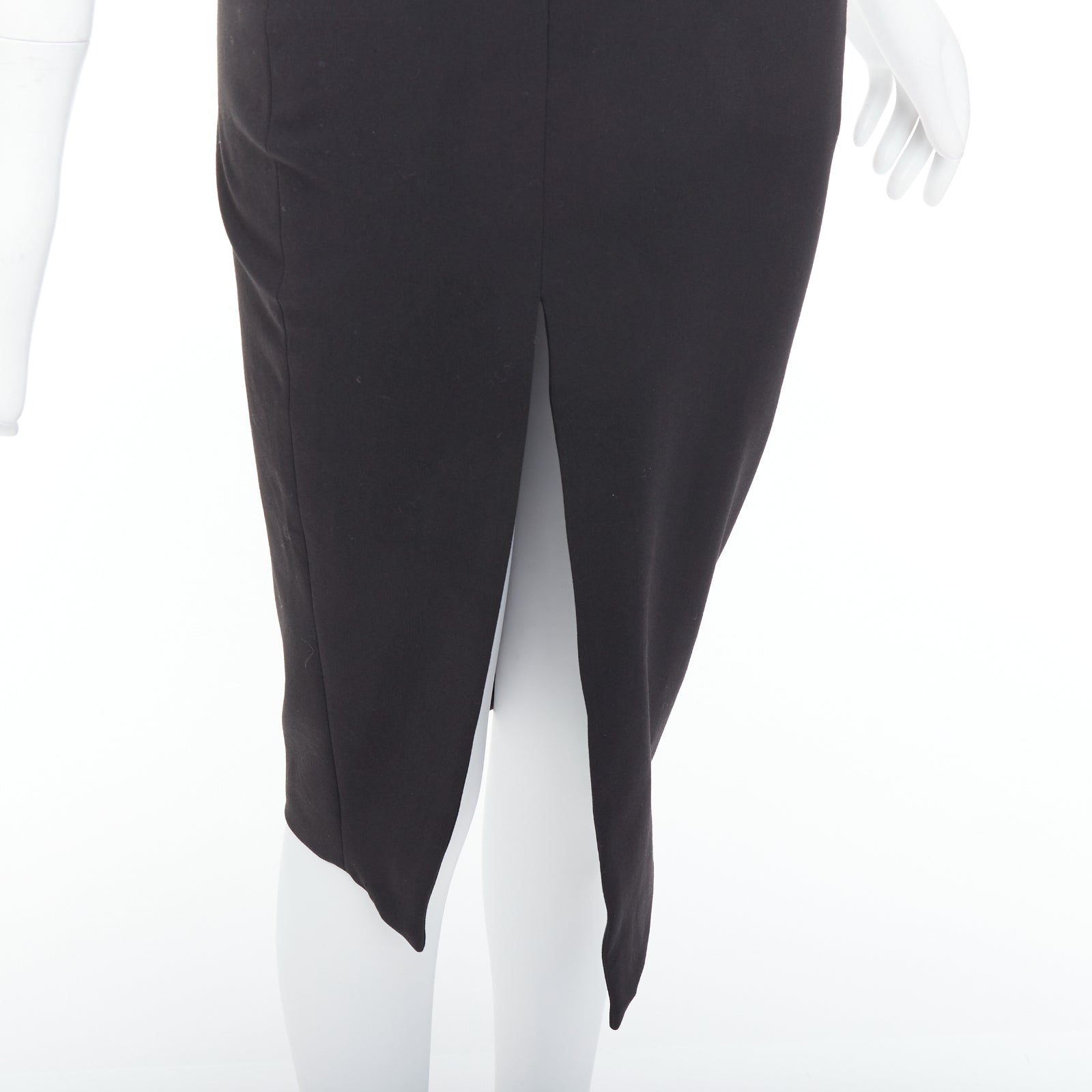 Elizabeth And James Kiandra - Detail 2