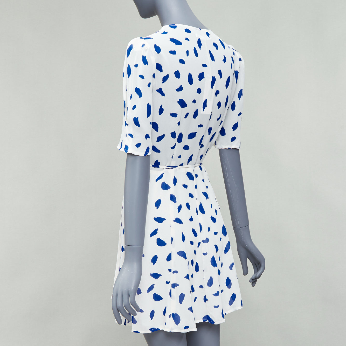 Reformation Lucky - Detail 1