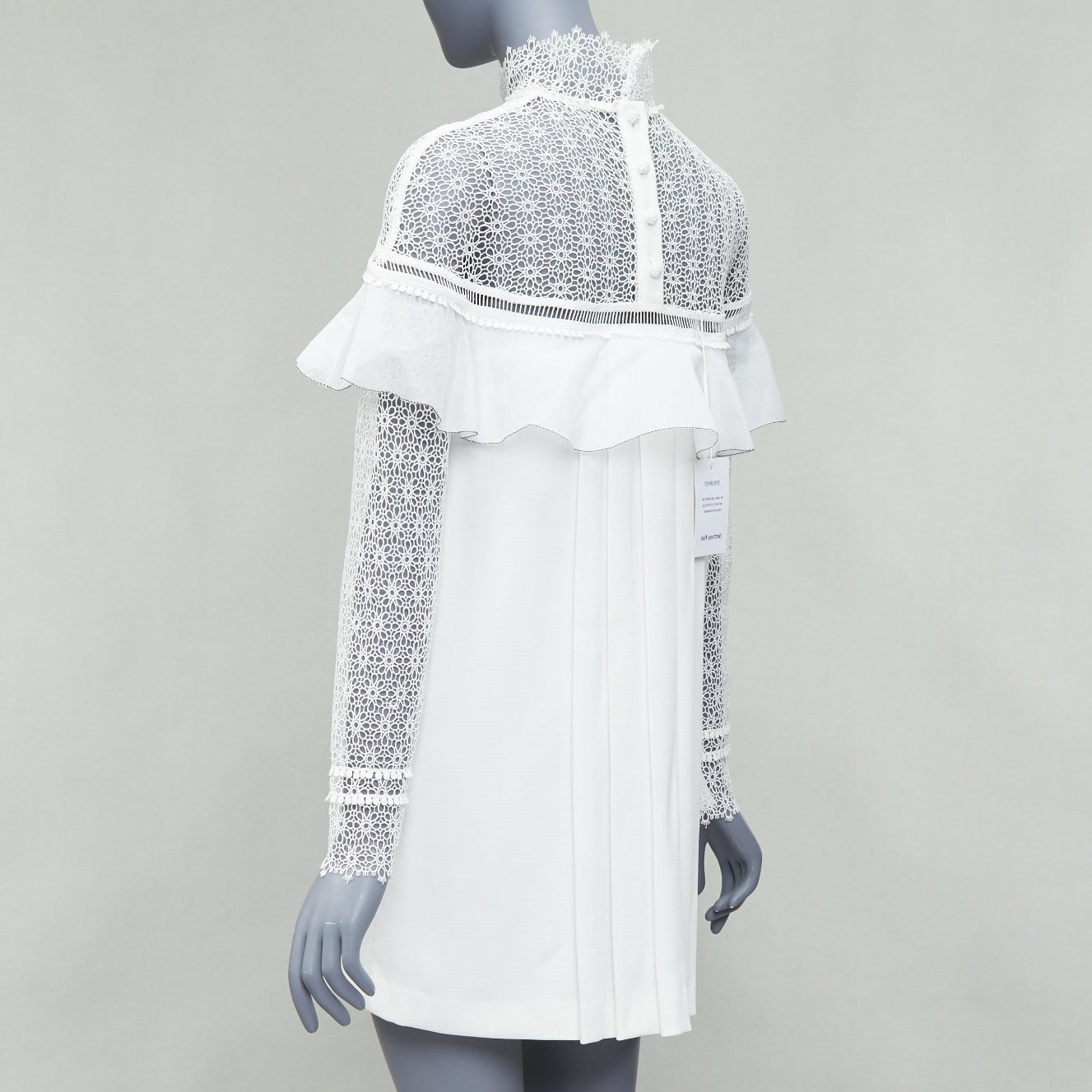 Self-portrait Military cape shoulder - Detail 1