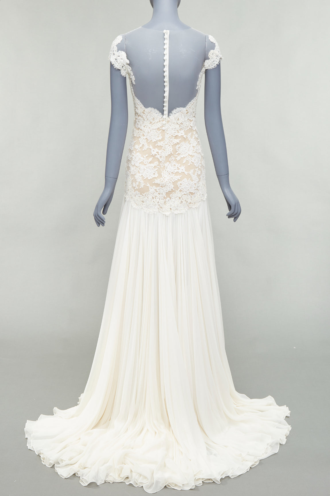 Reem Acra Lace Silk Wedding Gown - Side view