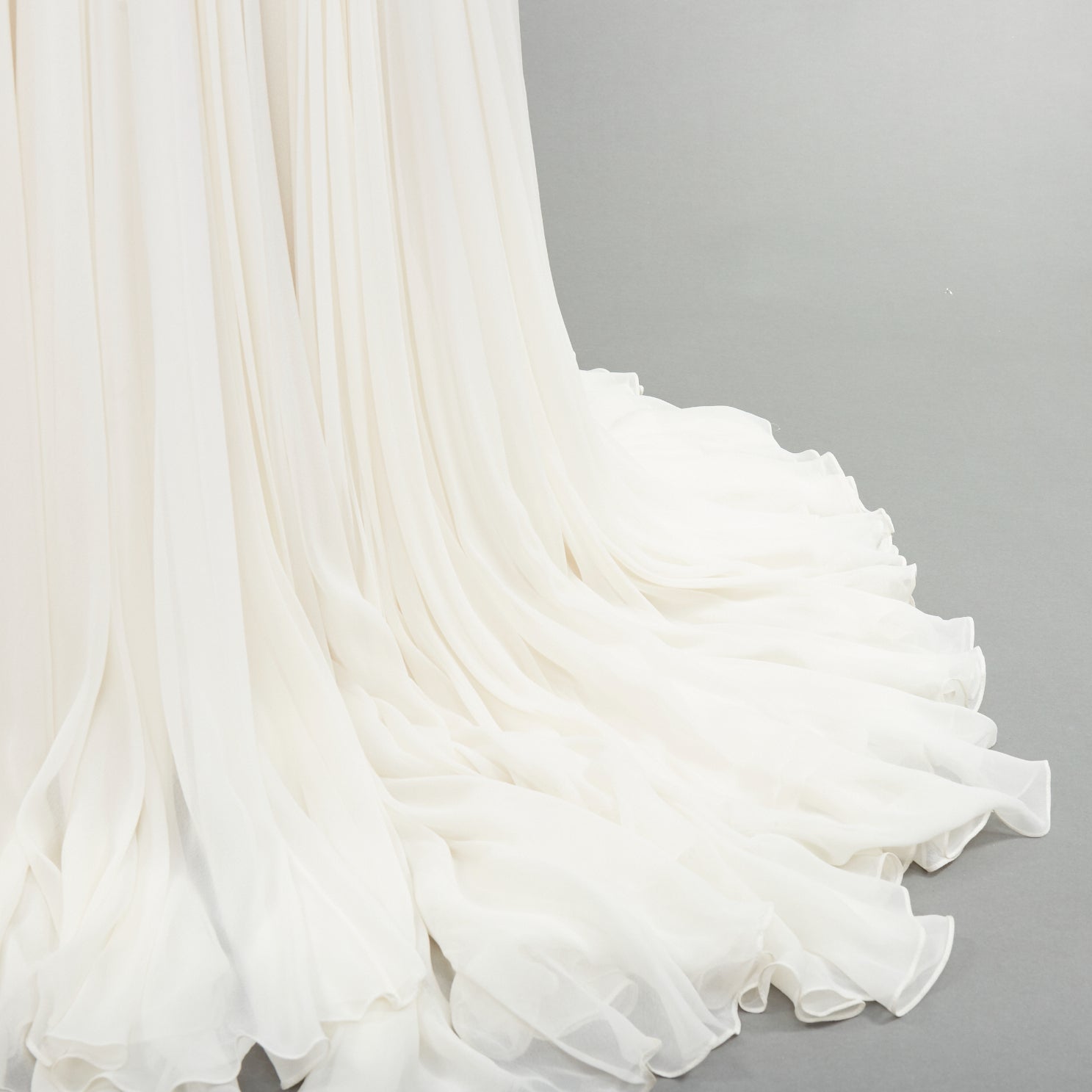 Reem Acra Lace Silk Wedding Gown - Detail 2