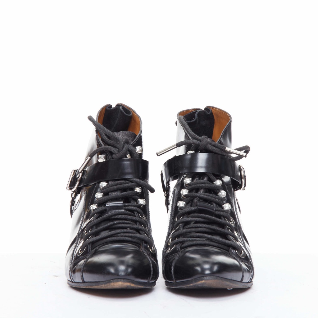 Balenciaga Scalloped Gold Heel Boots - Image 6