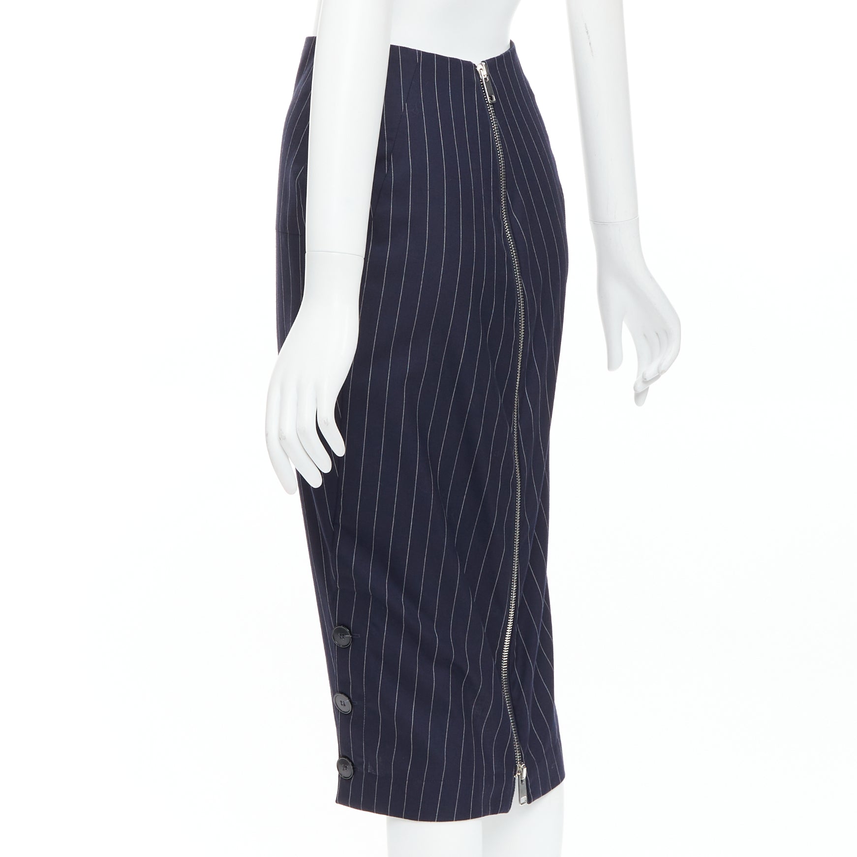 Victoria Beckham Pinstriped Pencil Skirt - Detail 1