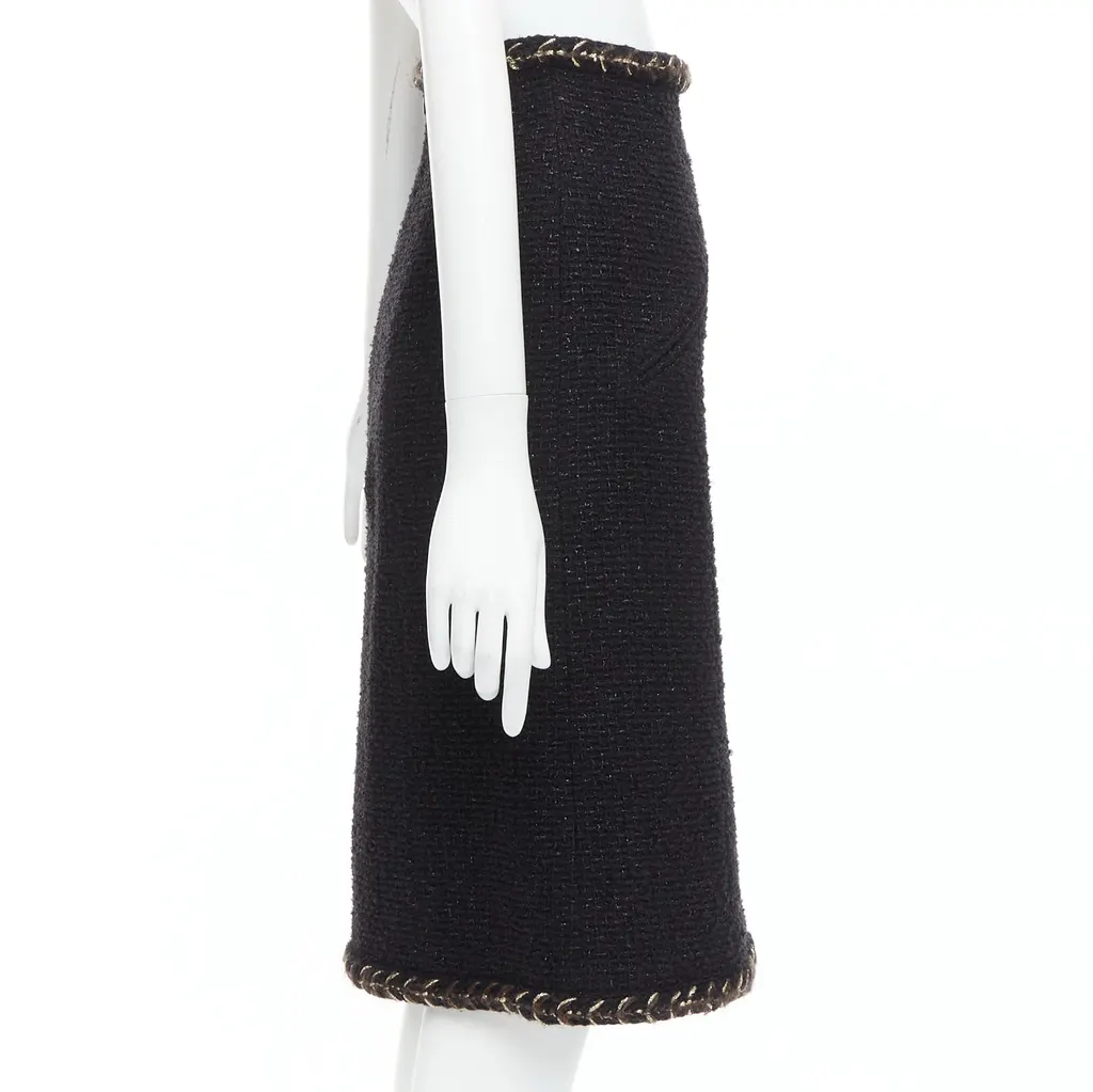 Chanel Braided Tweed Skirt Black Cotton Very good - Model View
