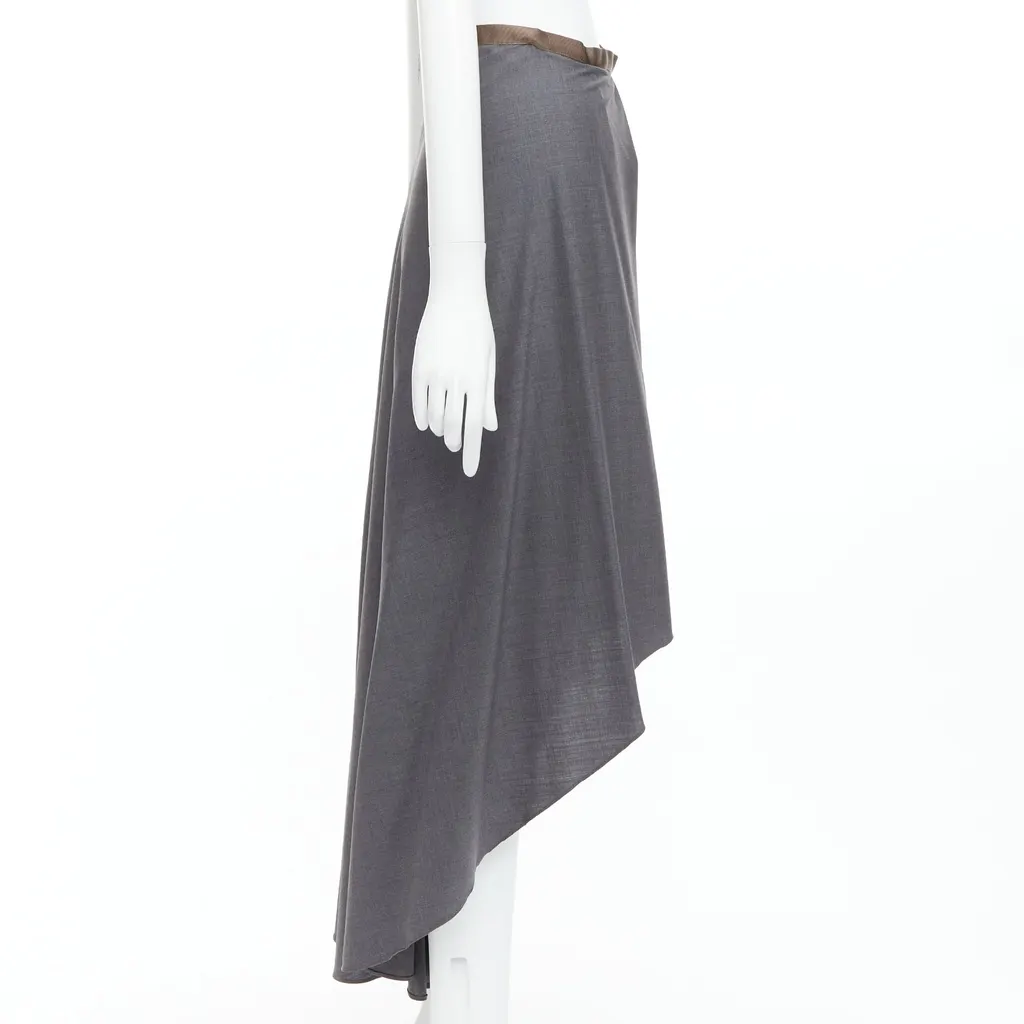 Brunello Cucinelli High Low Skirt Grey Wool Very good - Model View