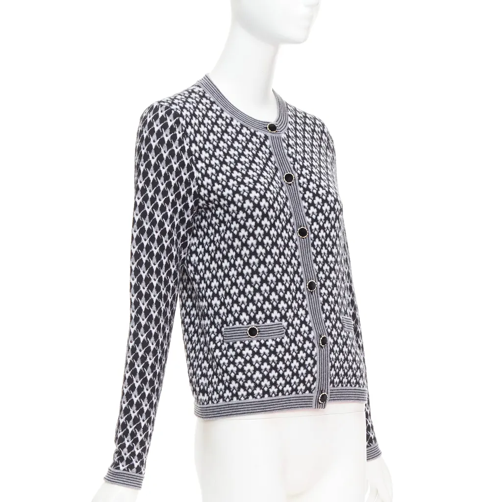 Chanel Velvet Button Cardigan Black Cashmere Very good - Model View