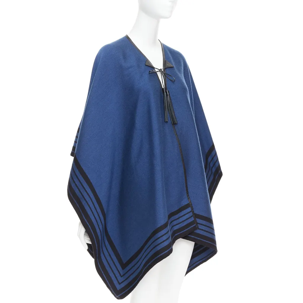 Louis Vuitton Cashmere Tassel Poncho Blue Cashmere Good - Inside View