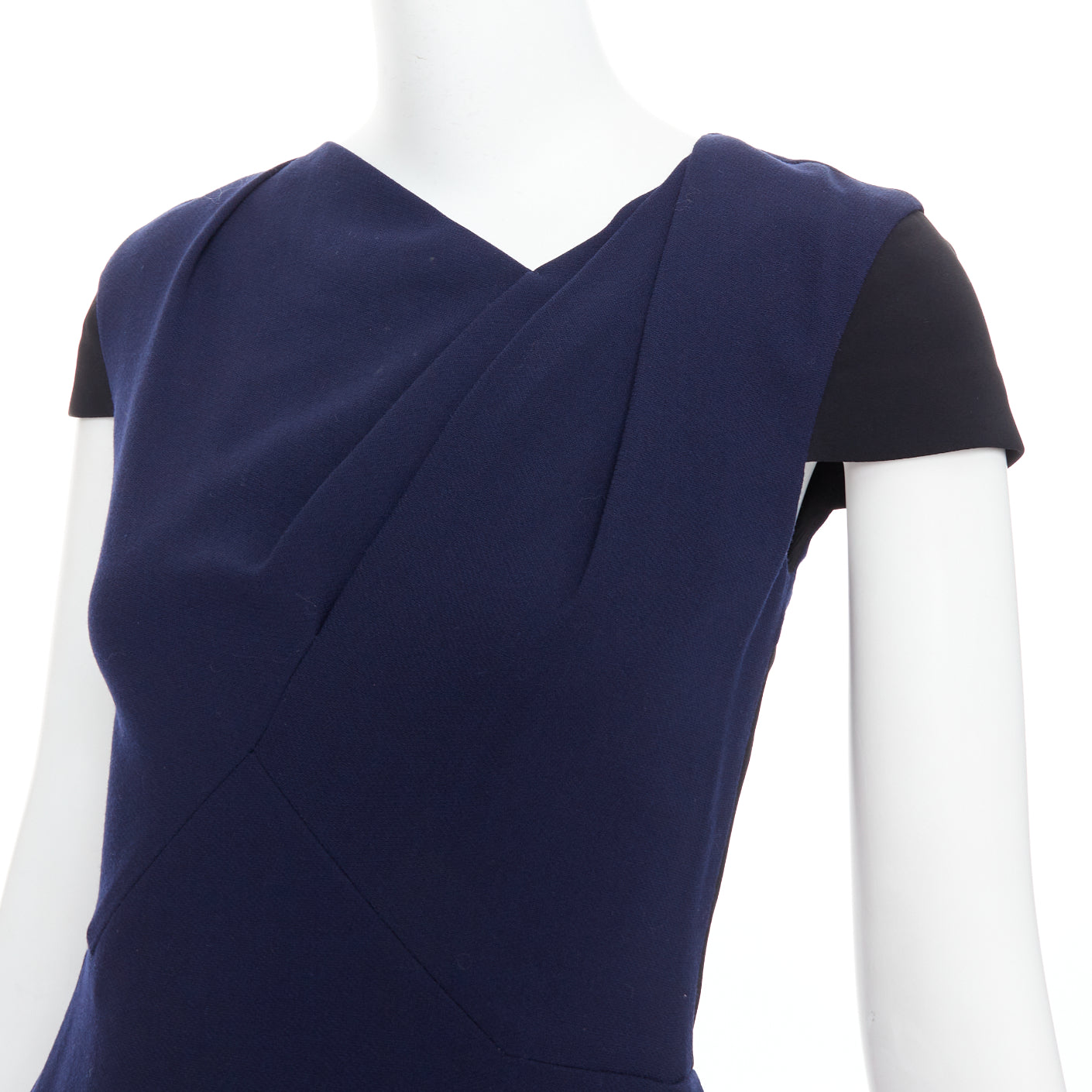 Roland Mouret Asymmetric Shift Dress - Detail 2