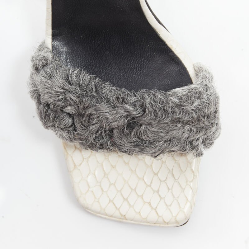 Gianni Versace Shearling Cone Sandals - Detail 2