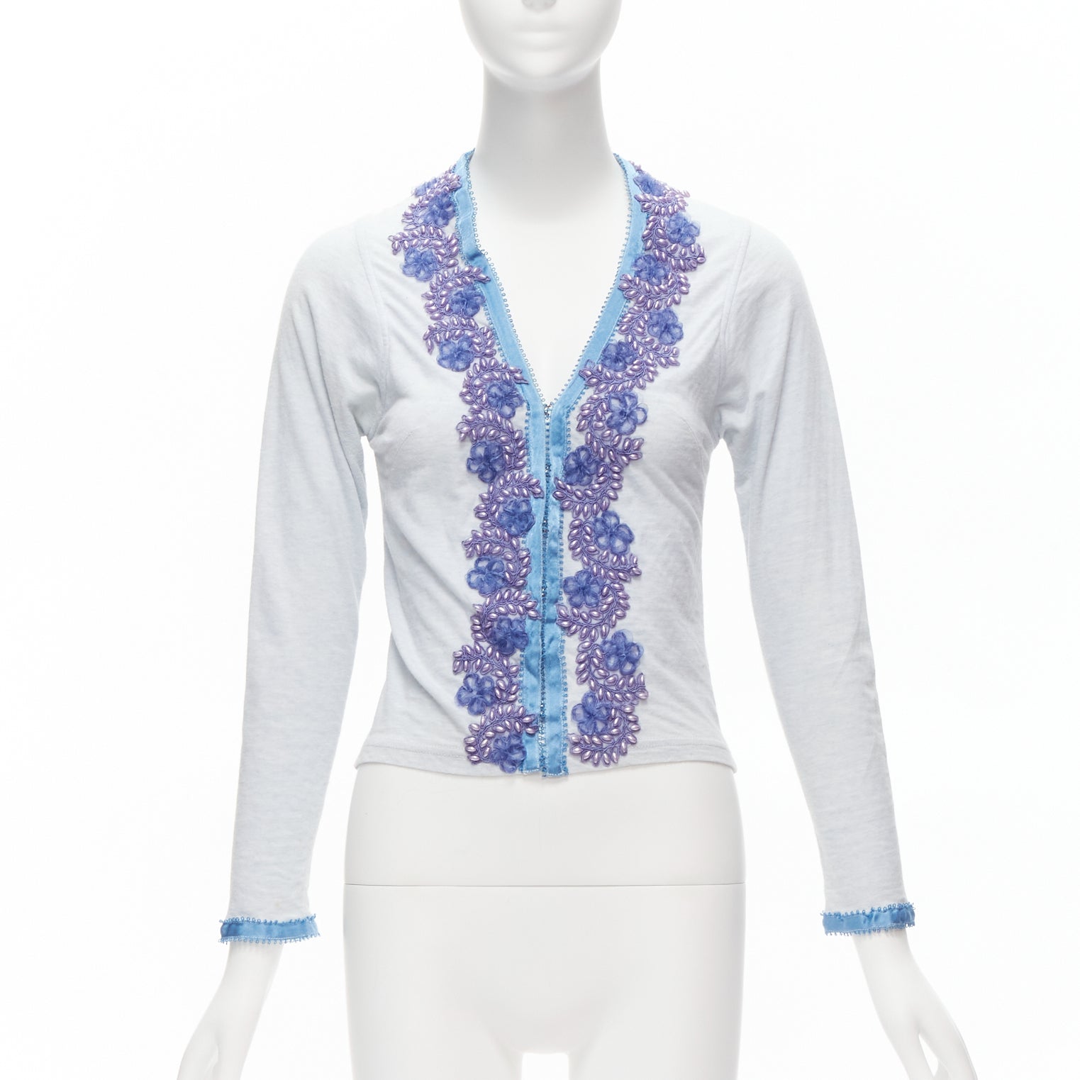 Unsigned / متعددة Embellishment Cardigan