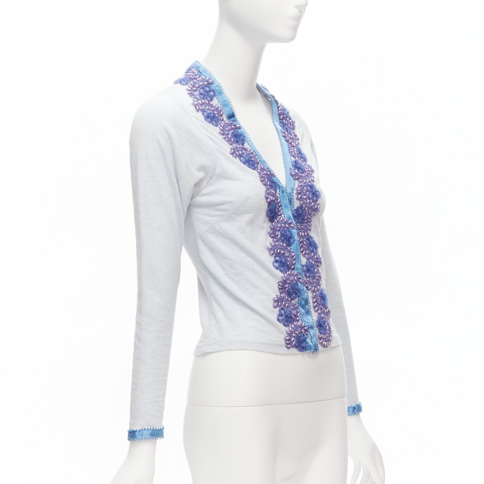 Unsigned / متعددة Embellishment Cardigan - 4