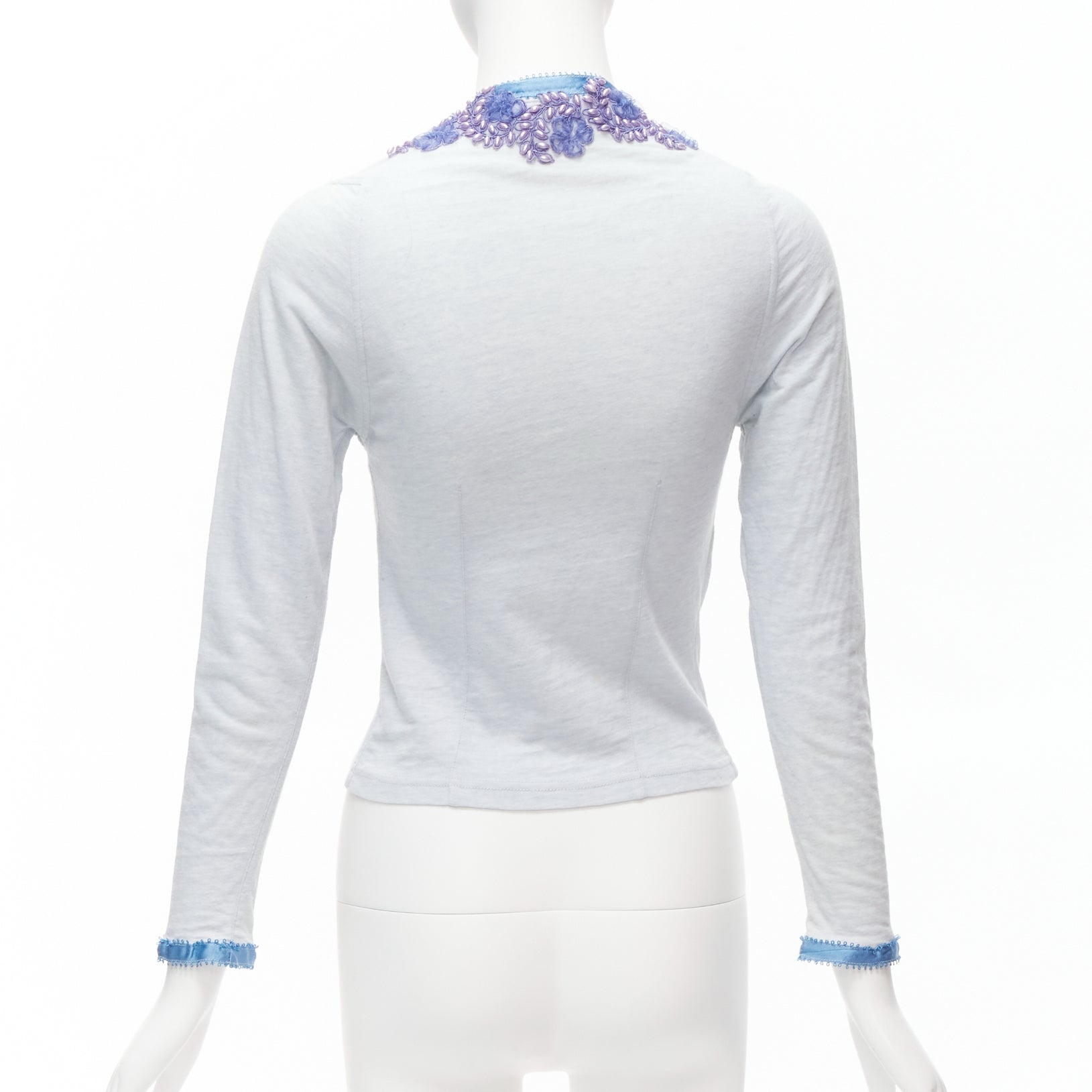 Unsigned / متعددة Embellishment Cardigan - Detail 1