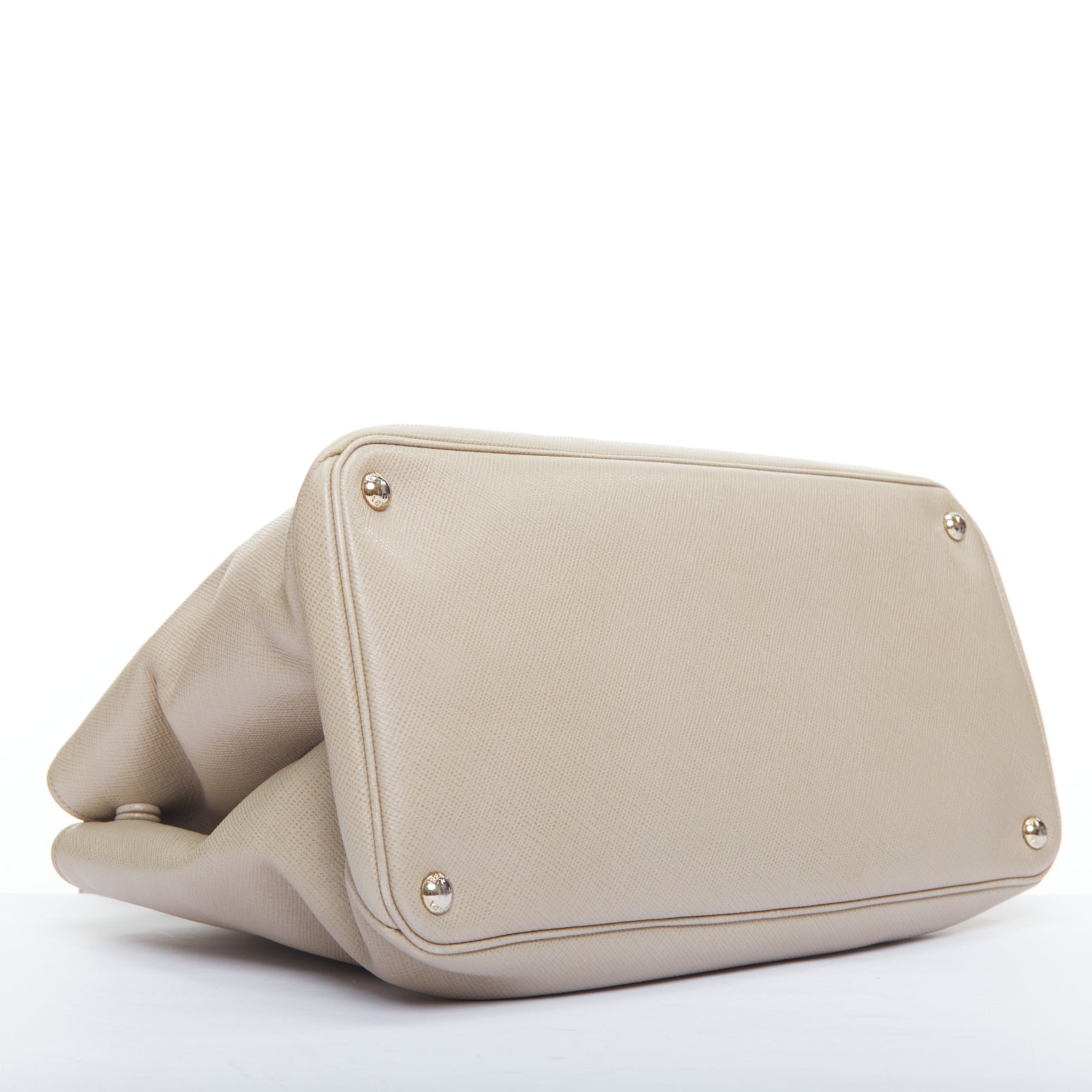 Prada Twin - Detail 1