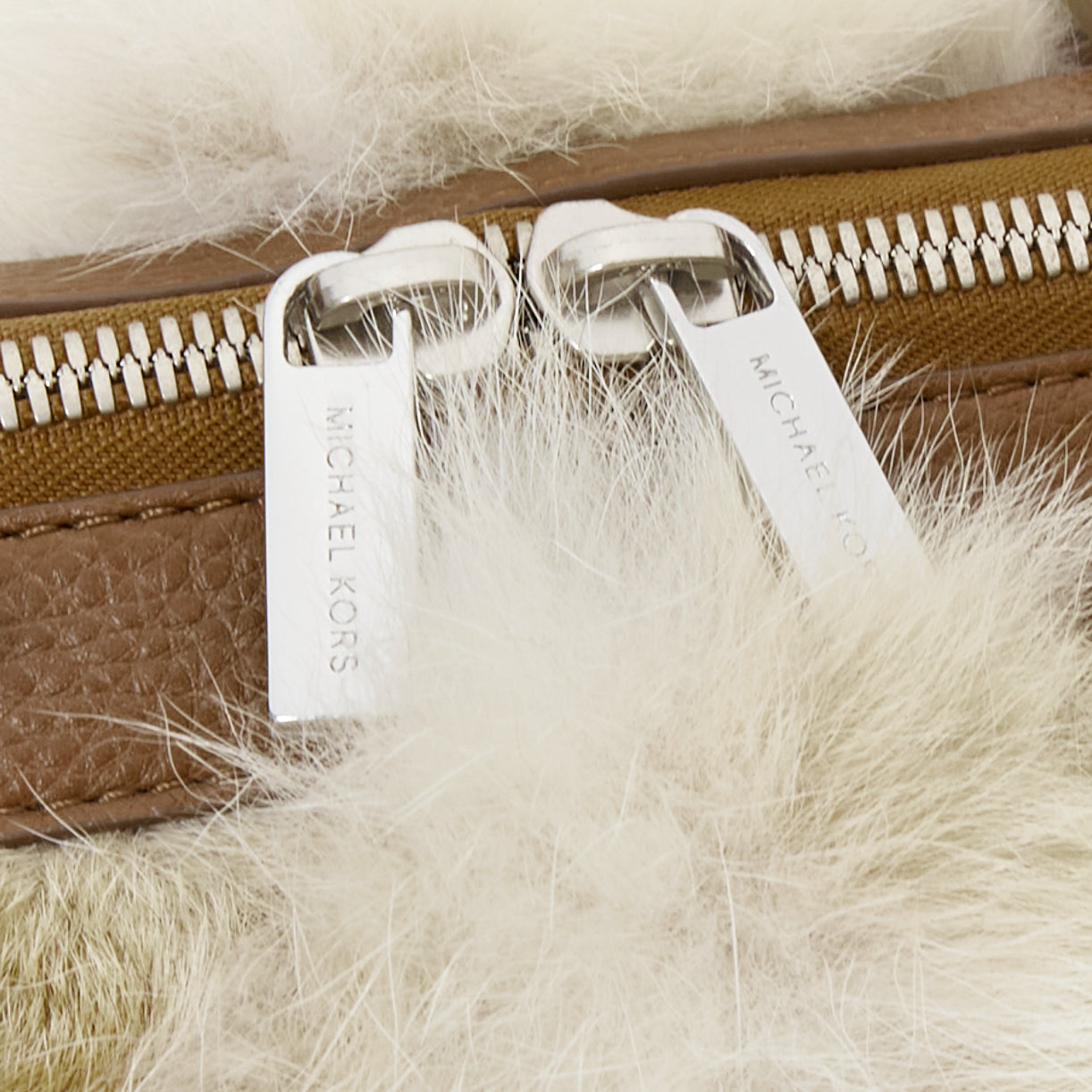 Michael Kors Scaled Gia Tote - Image 10