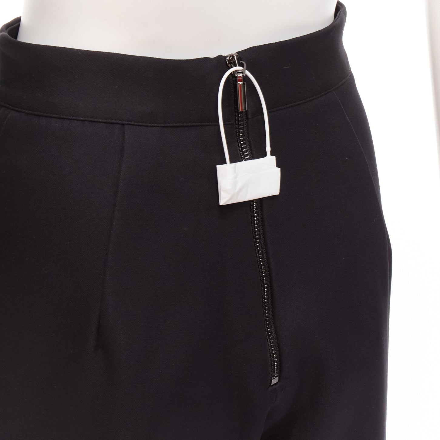 Maticevski Considerate - Detail 2