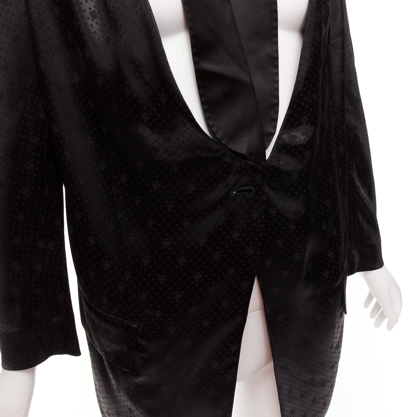 Givenchy Black Collar Robe Blazer - Image 10