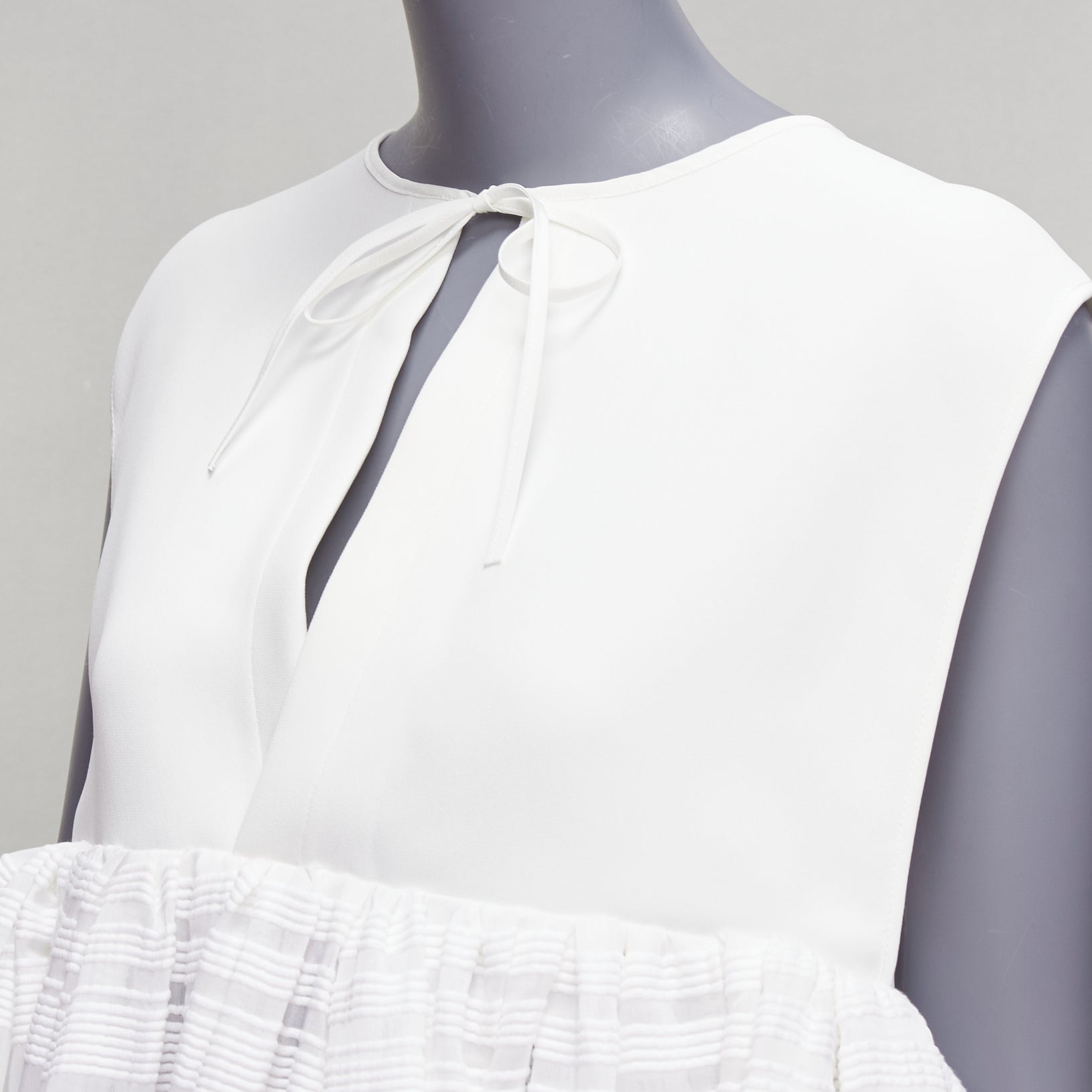 Maticevski Escapism - Detail 1