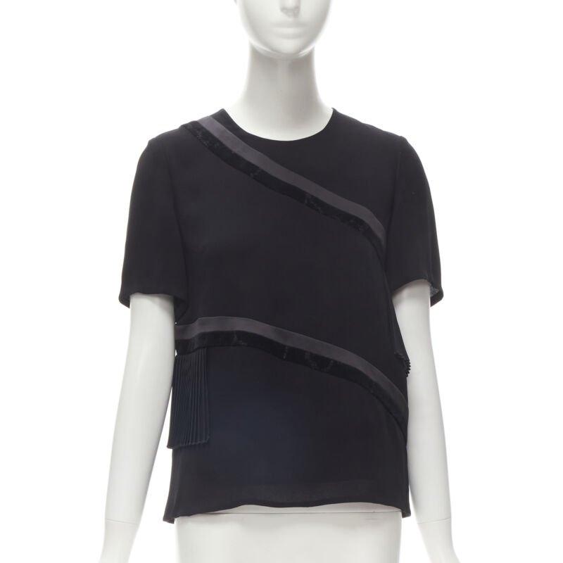 Rhie Velvet Ruffle Top