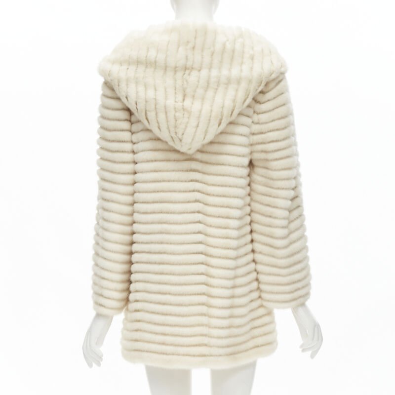 Marco Vanoli Cream Tulle Fur Coat - Detail 1