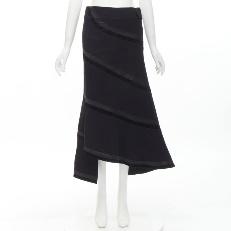 Rhie Velvet Spiral Skirt - Image 12