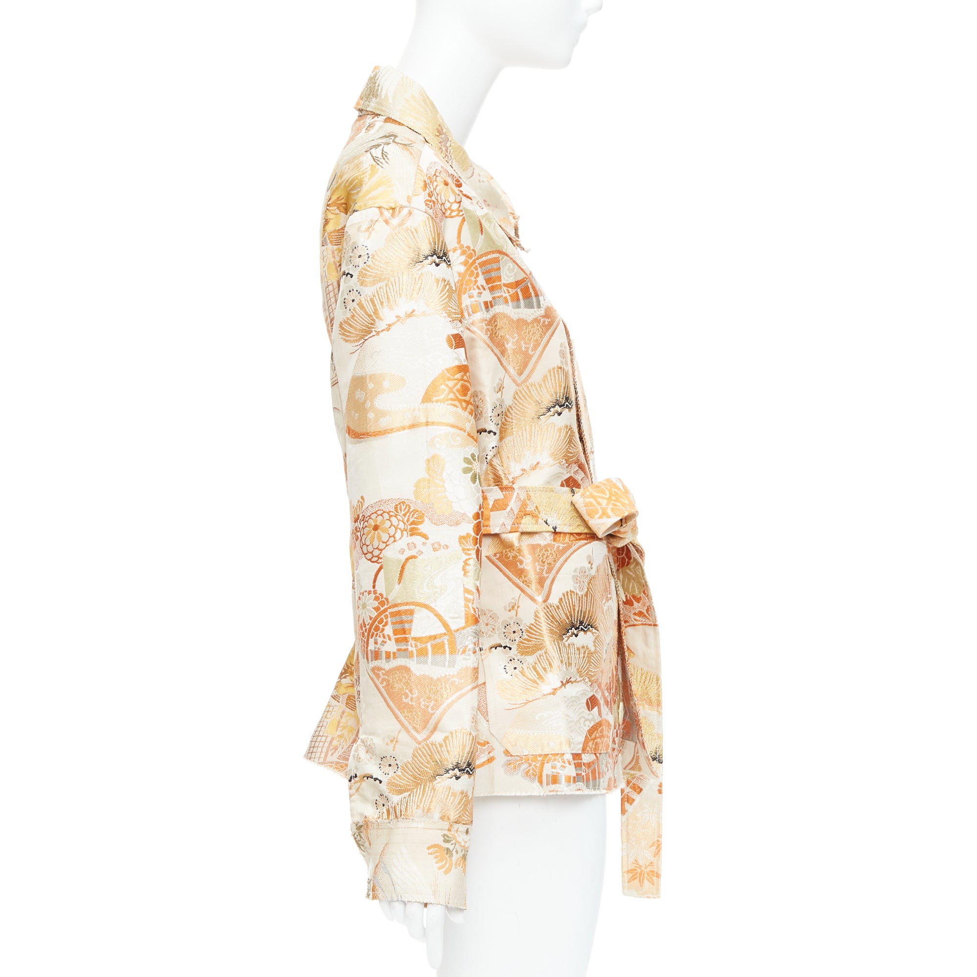 Unsigned / متعددة Orange Crane Jacquard Coat - 4