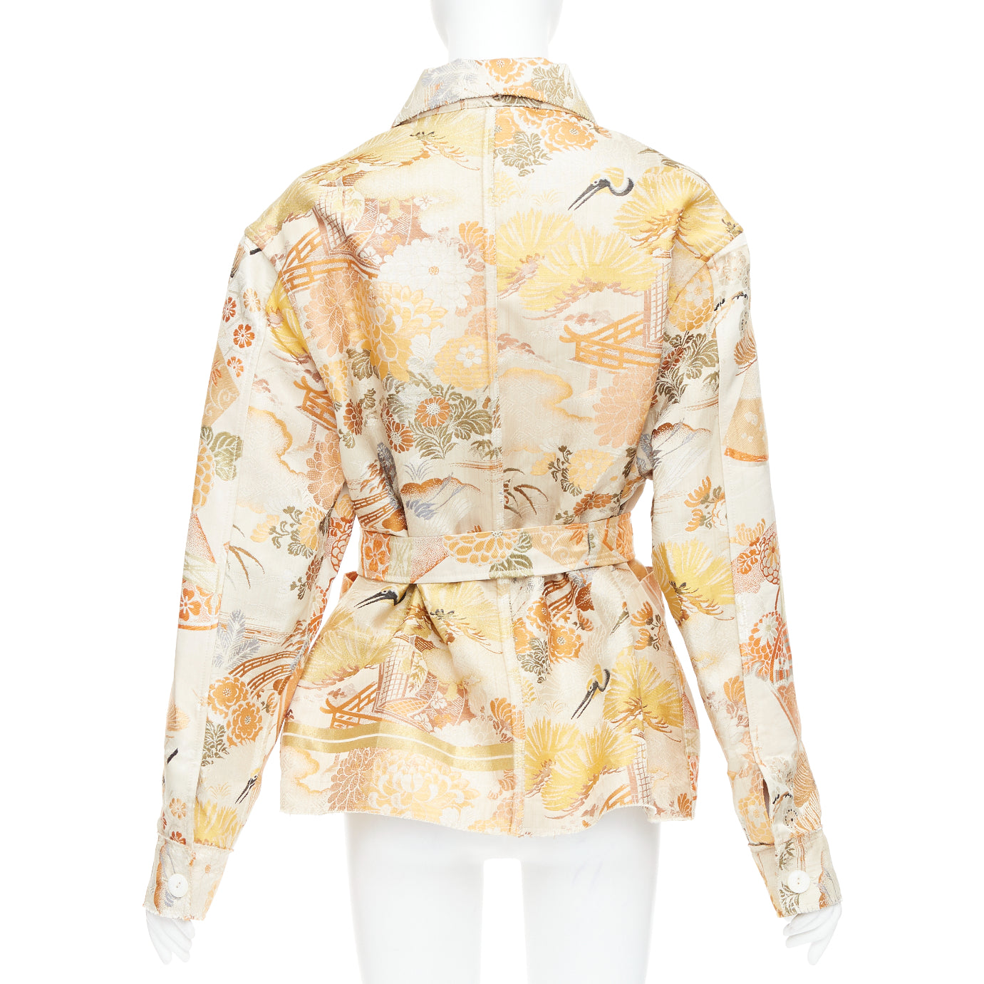 Unsigned / متعددة Orange Crane Jacquard Coat - Side view