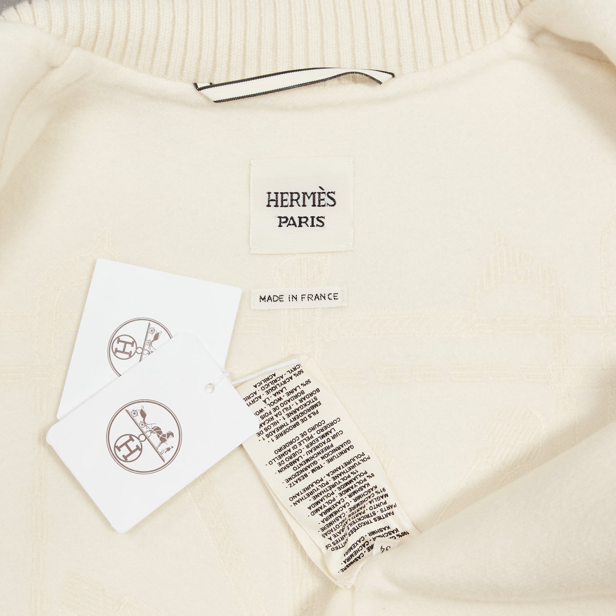 Hermès Cream Ribbed Sleeveless Coat - Image 12