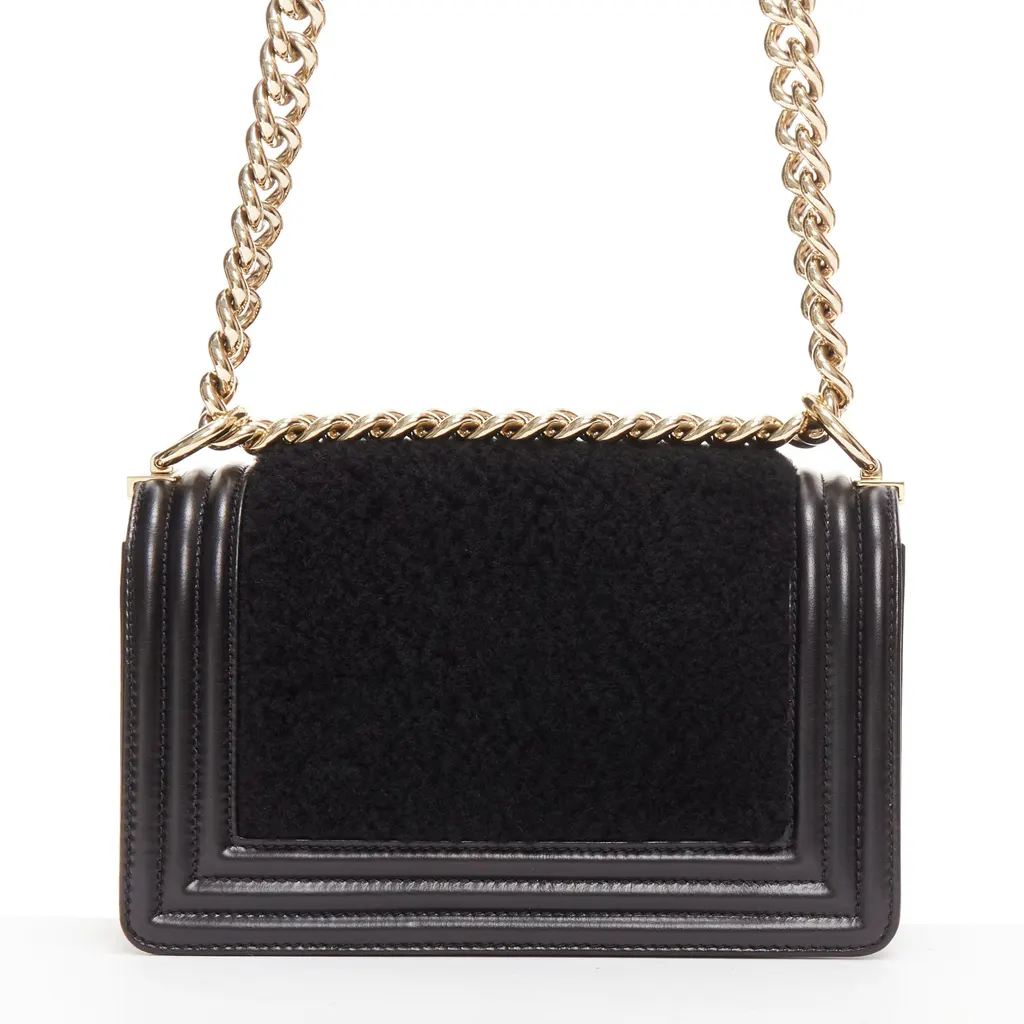 Chanel Boy Small Black Leather Very good - Model View