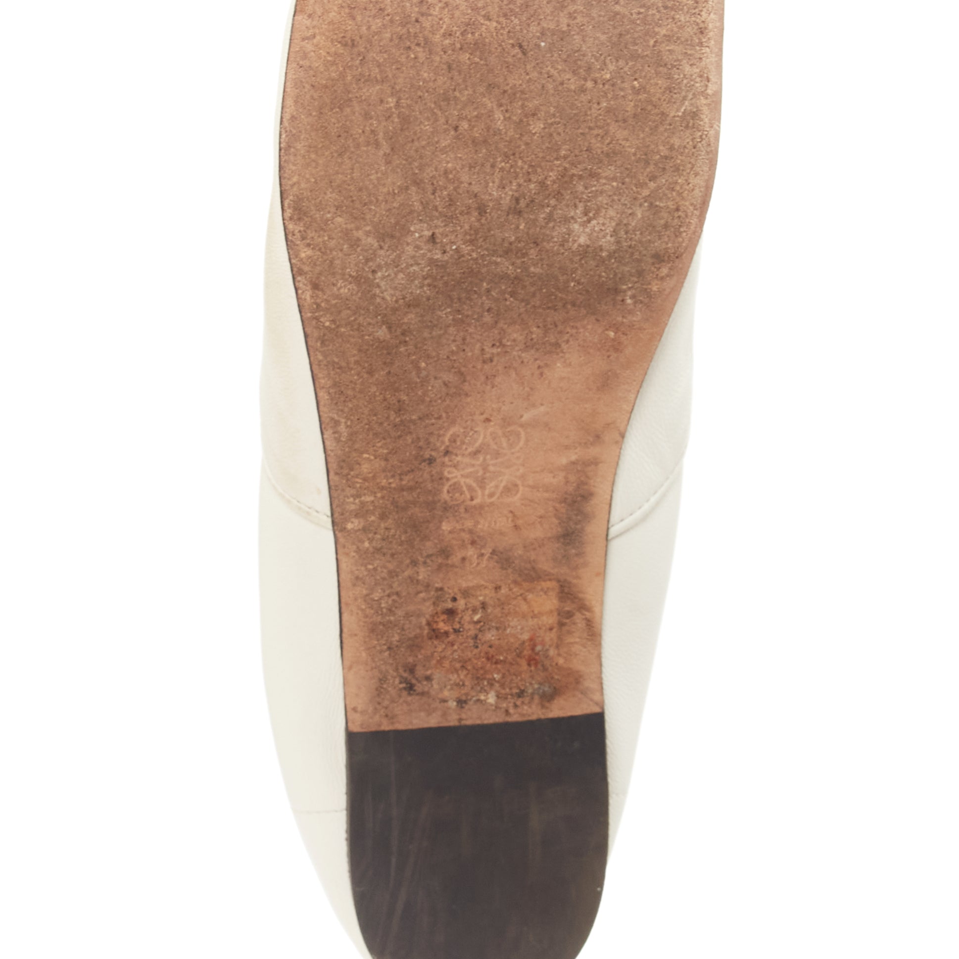 Loewe Derby - Image 12