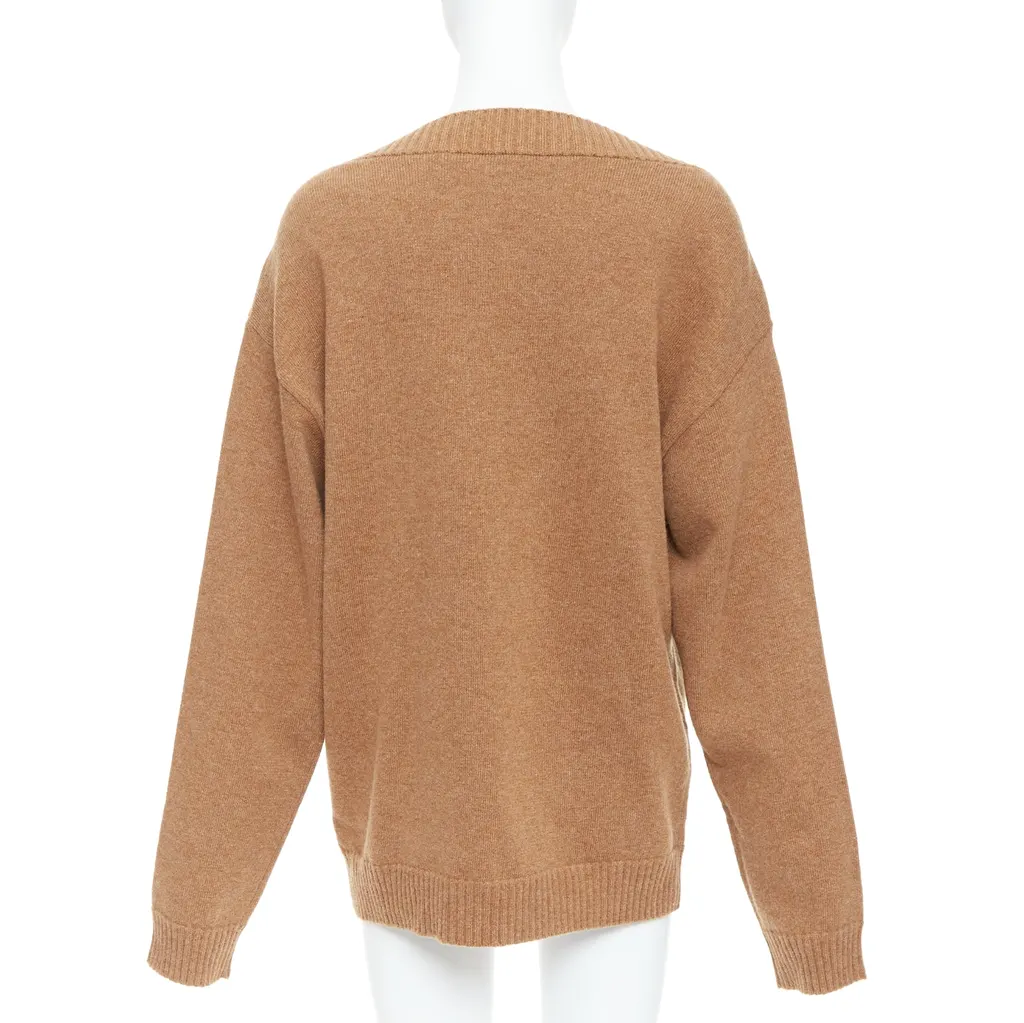 Burberry Horn Button Sweater Brown Wool Never worn - Box View