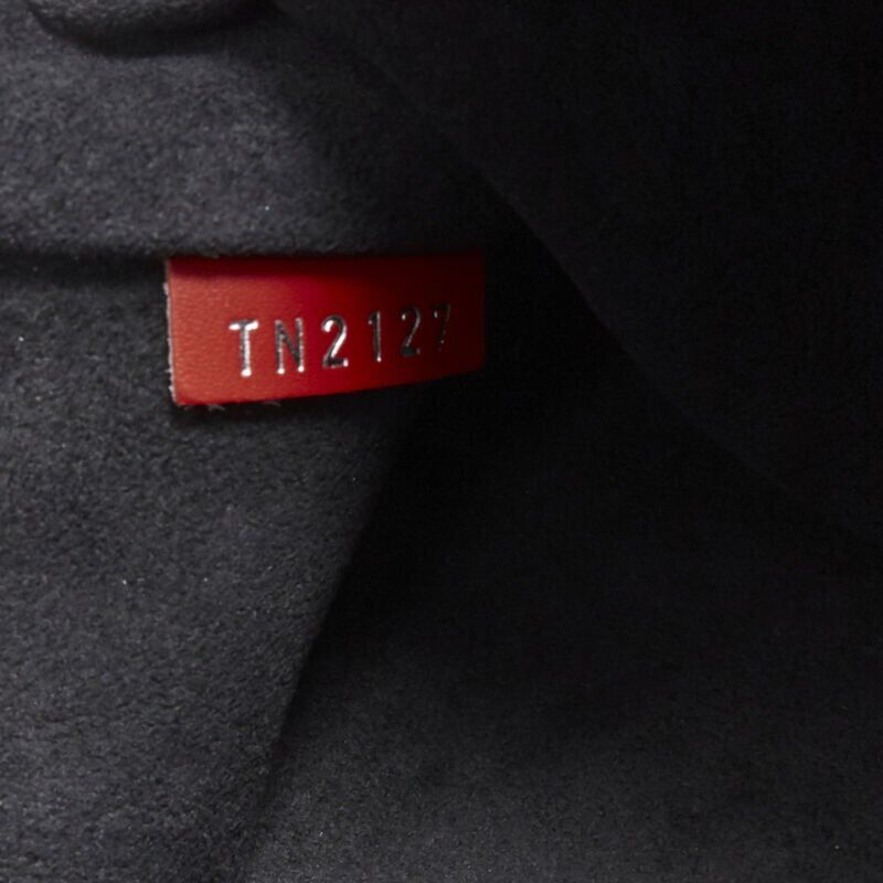 Louis Vuitton Classic Box Bag - Image 10