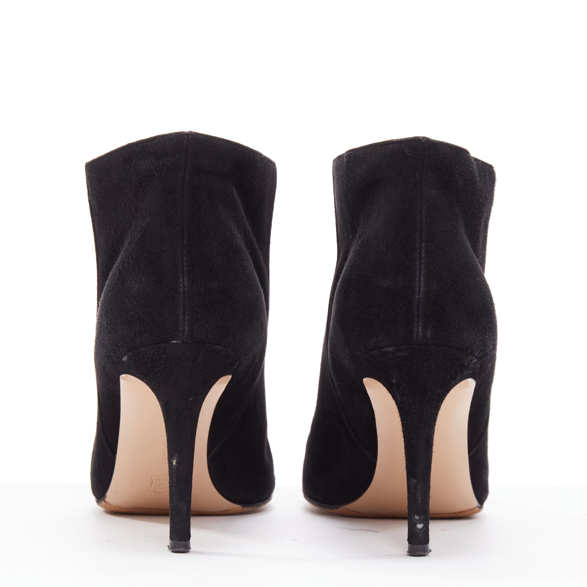 Gianvito Rossi Stilo - Side view