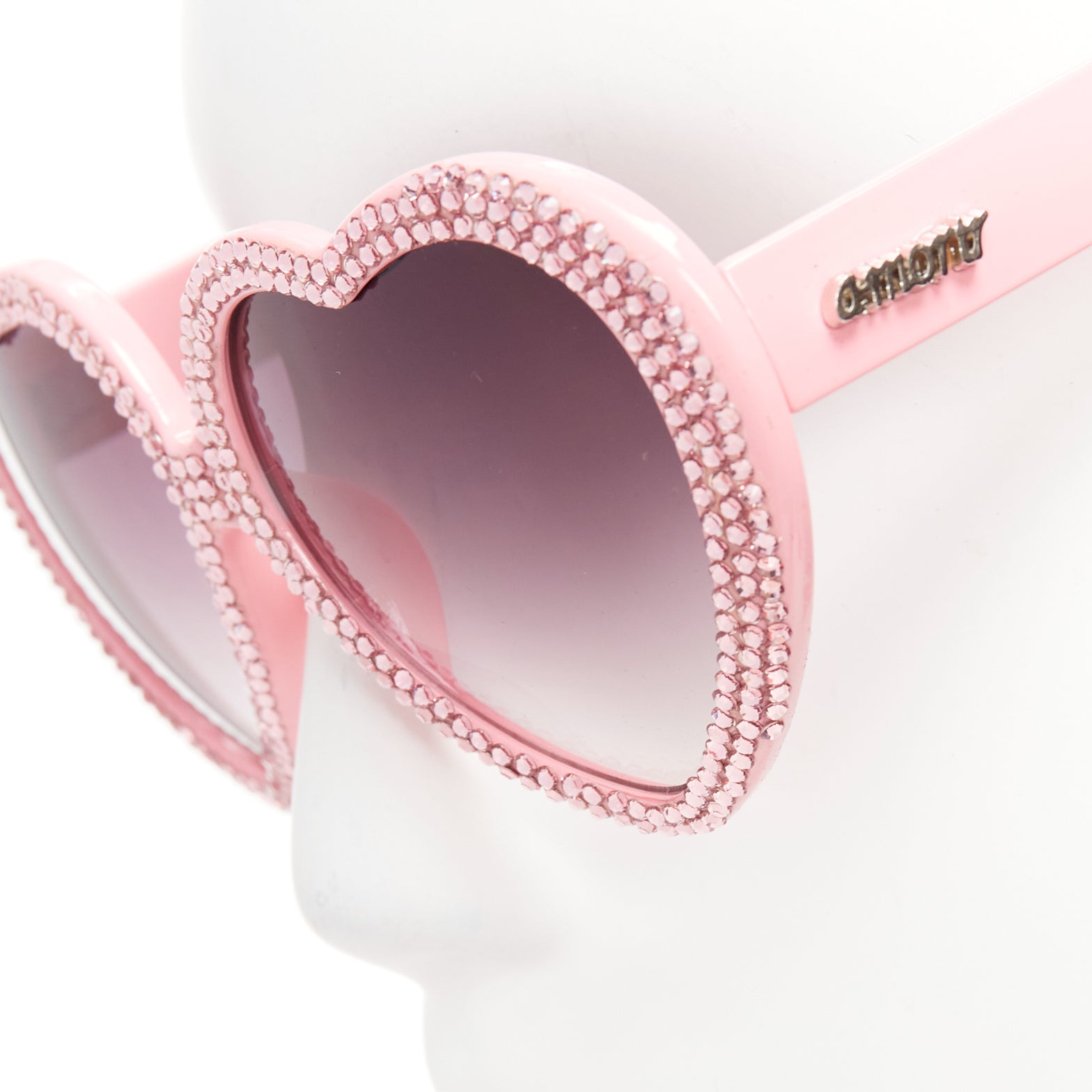 A-morir Crystal Heart Sunglasses - Back view